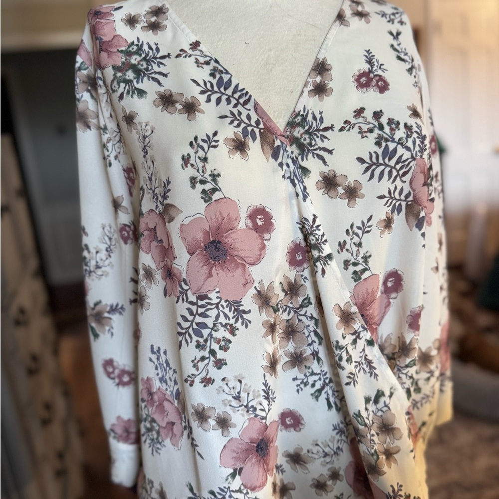 West Kei Floral Blouse with Cream and Brown Accents